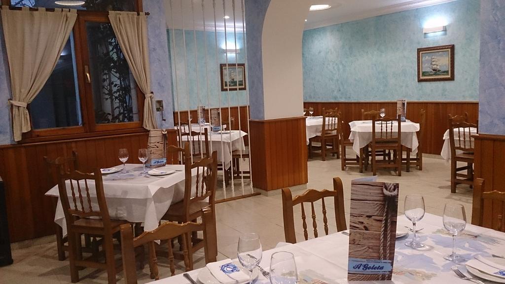 Hospedaje A Goleta Porto do Barqueiro Extérieur photo